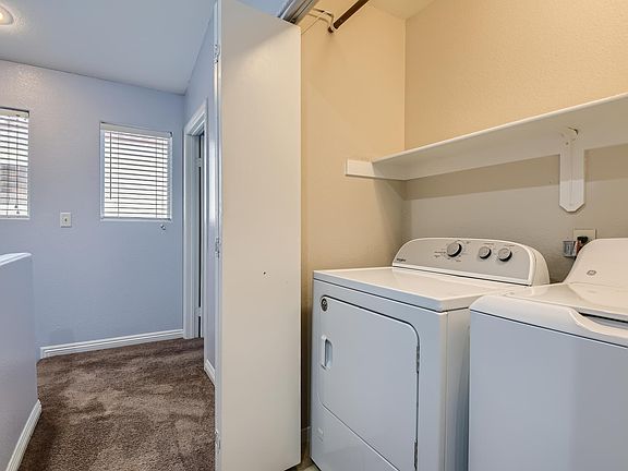 5th image of 3026 Sunrise Bay Ave