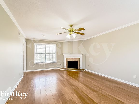 4th image of 8664 Forest Breeze Dr
