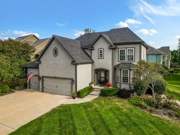 22102 W 58th St, Shawnee, KS 66226