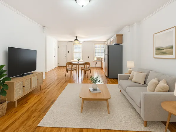 464 Fifth Street image 2 of 10