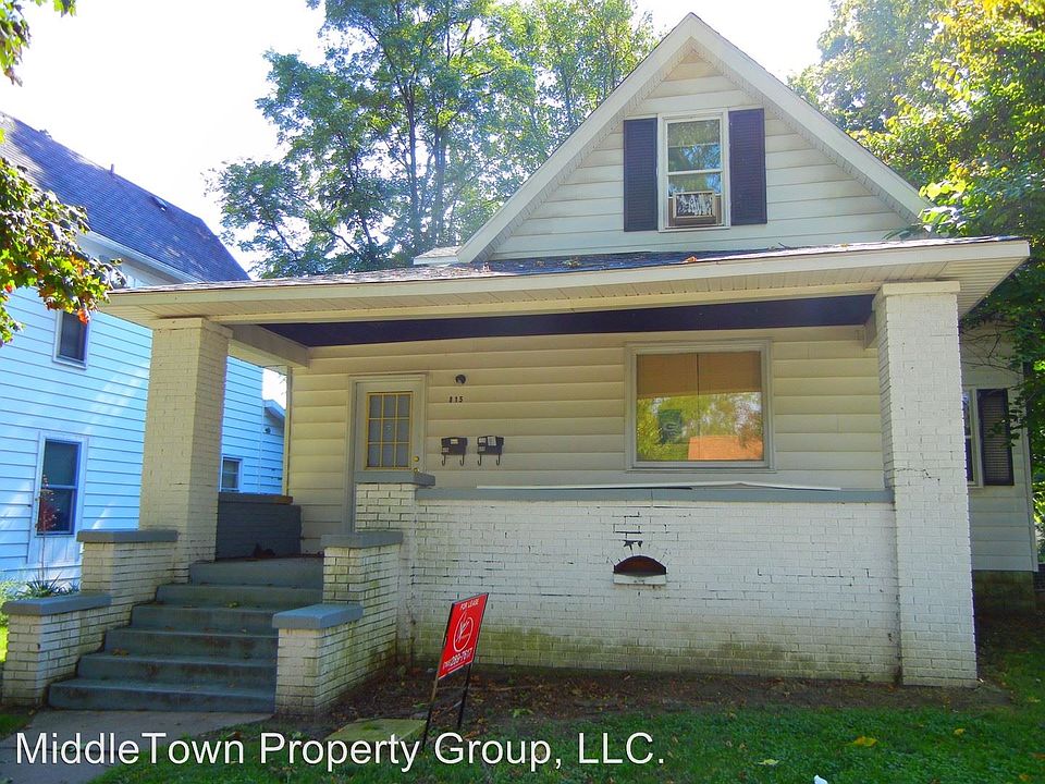 1st image of 817 W University Ave