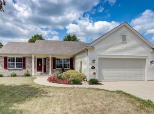 641 Woodland Cir, Waterford, WI 53185