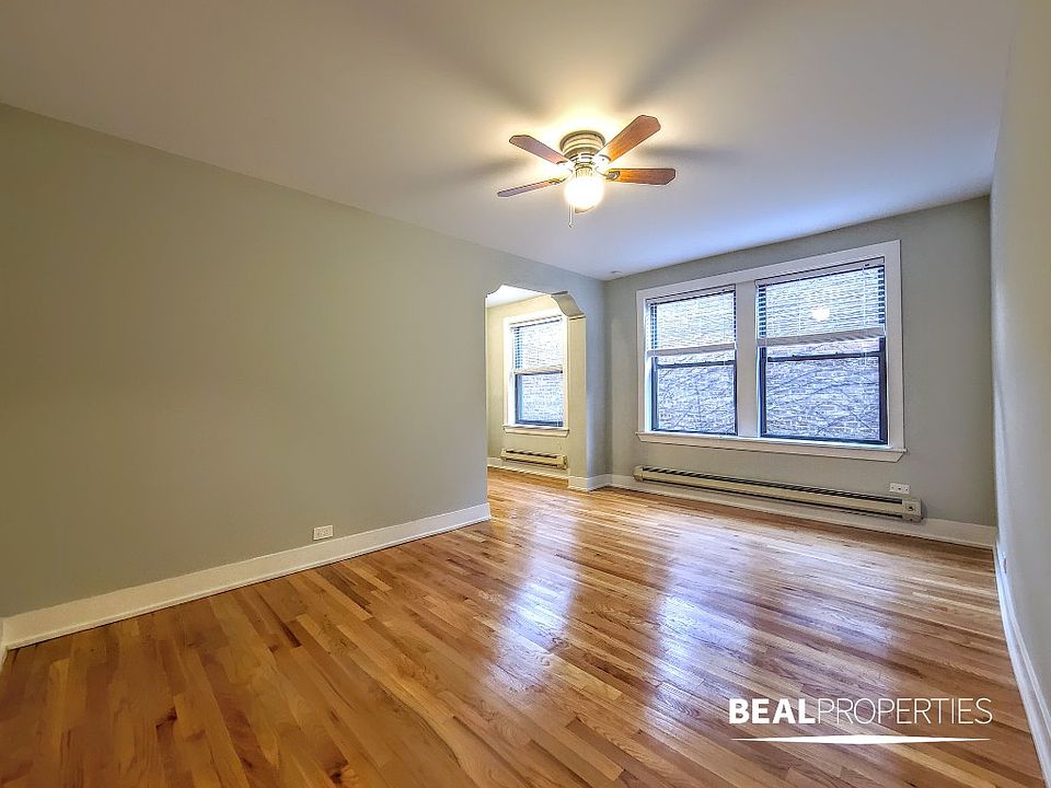1st image of 425 W Roscoe St #425506