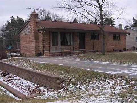 1st image of 53132 Gaskill Ct W
