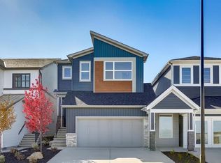 177 N Mitchell Rd NW, Calgary, AB T3R2G8