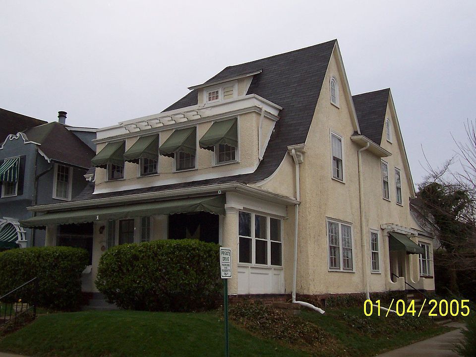 NE Corner 12th Ave and Mortimer Pl