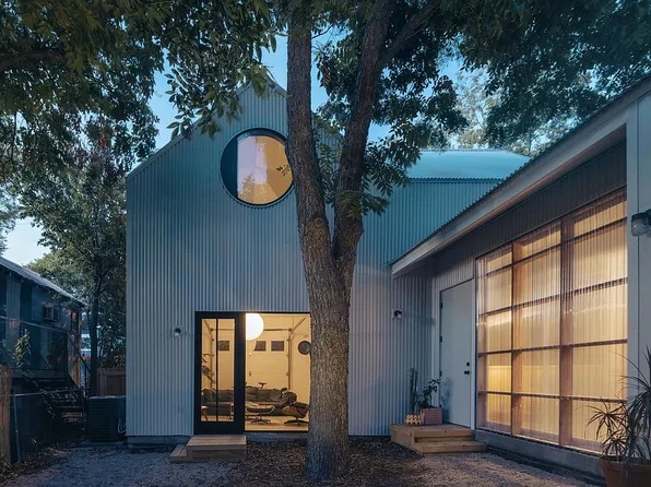 1909 E 18th St Unit 2, Austin, TX 78702
