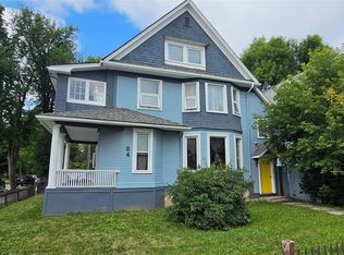 84 Maryland St #2, Winnipeg, MB R3G 1K8