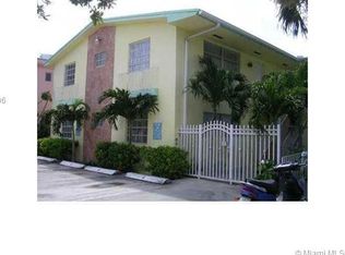 950 Biarritz Dr APT 6, Miami Beach, FL 33141