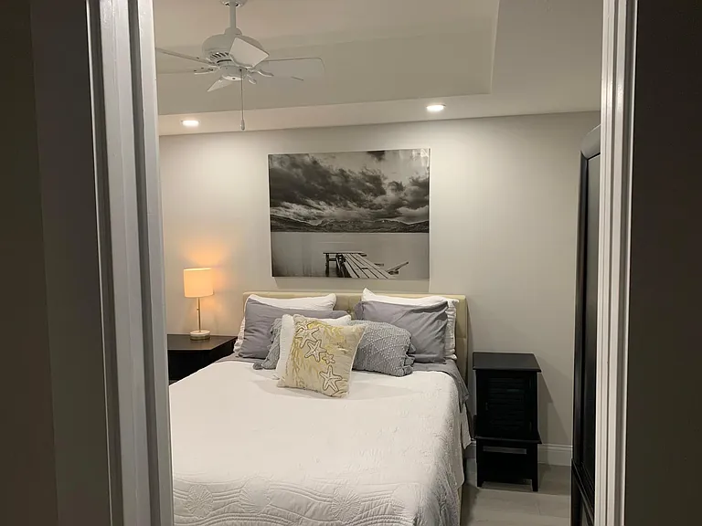 1 Beach Dr SE #801 — Photo 23