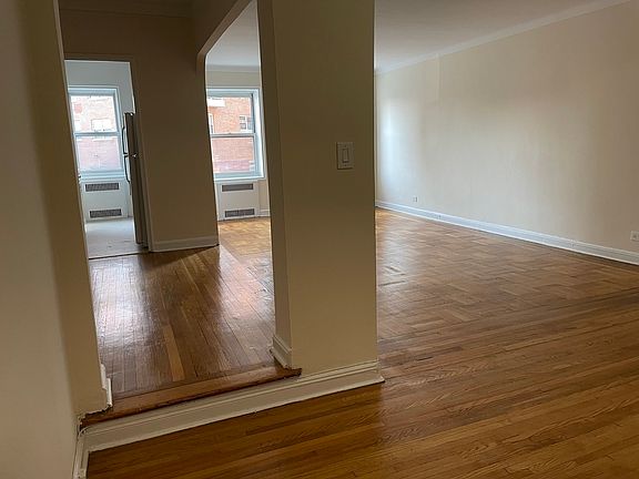 3rd image of 72-07 112th St #D2