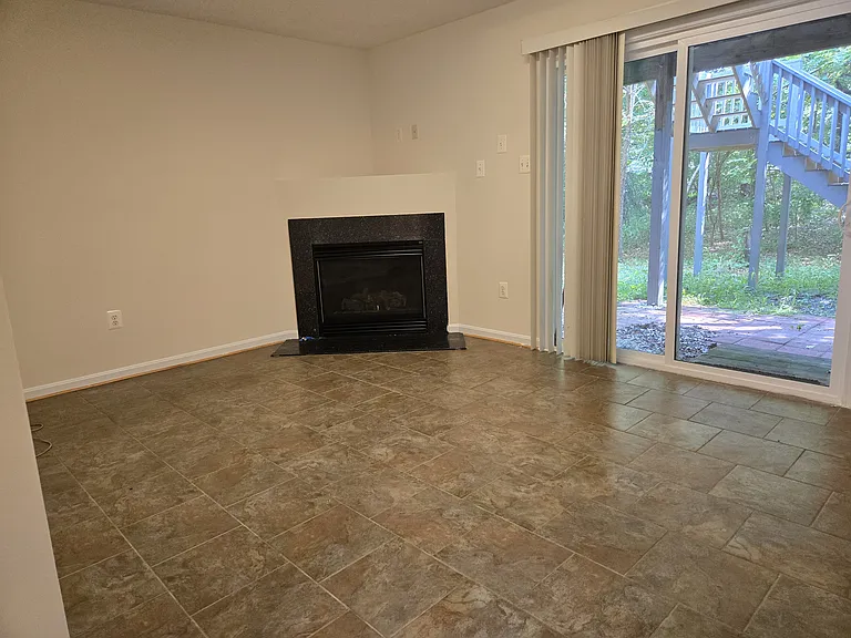 6822 Sanctuary Ct — Photo 5