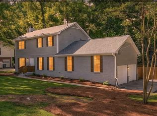 3225 Green Valley Rd, Birmingham, AL 35243