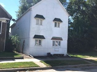 427 155th Pl #1F, Calumet City, IL 60409