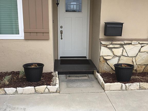 2nd image of 12692 Lamplighter St
