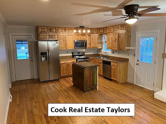 4th image of 1 Wood Cir