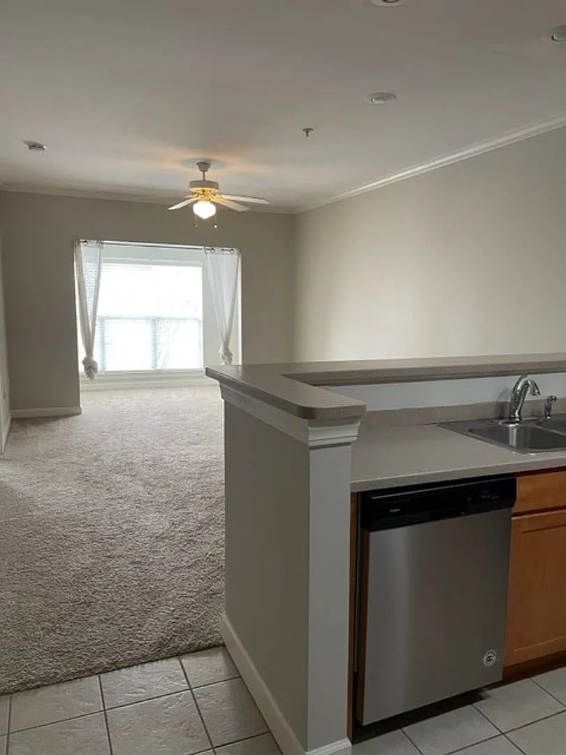 One bedroom close to NHRMC — Photo 2