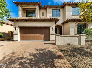 8207 E Jasmine Cir, Mesa, AZ 85207