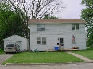 220 W Clark St, Princeton, IL 61356
