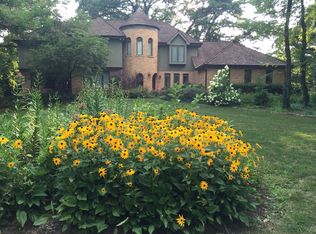 39W793 Deerhaven Trl, St Charles, IL 60175