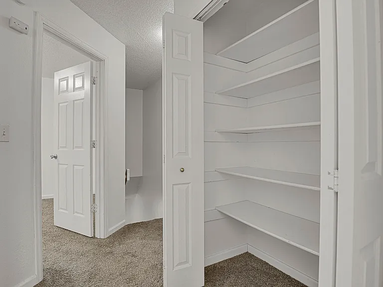 5534 Bonita Village Rd — Photo 10