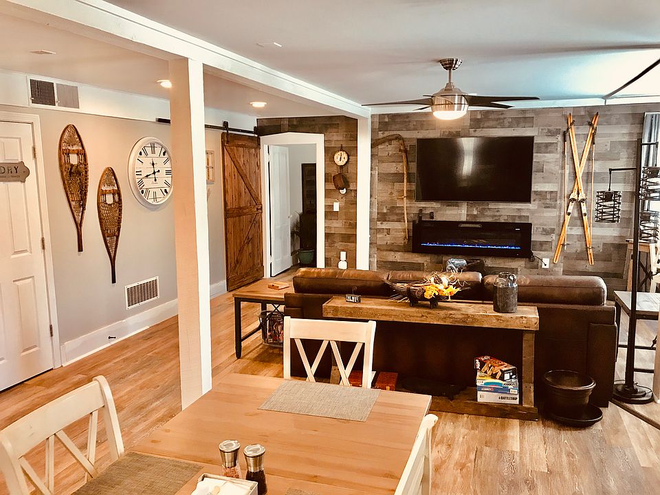 Living Room Pic 3 (view of the dining and living room. Open door is to the bedroom)