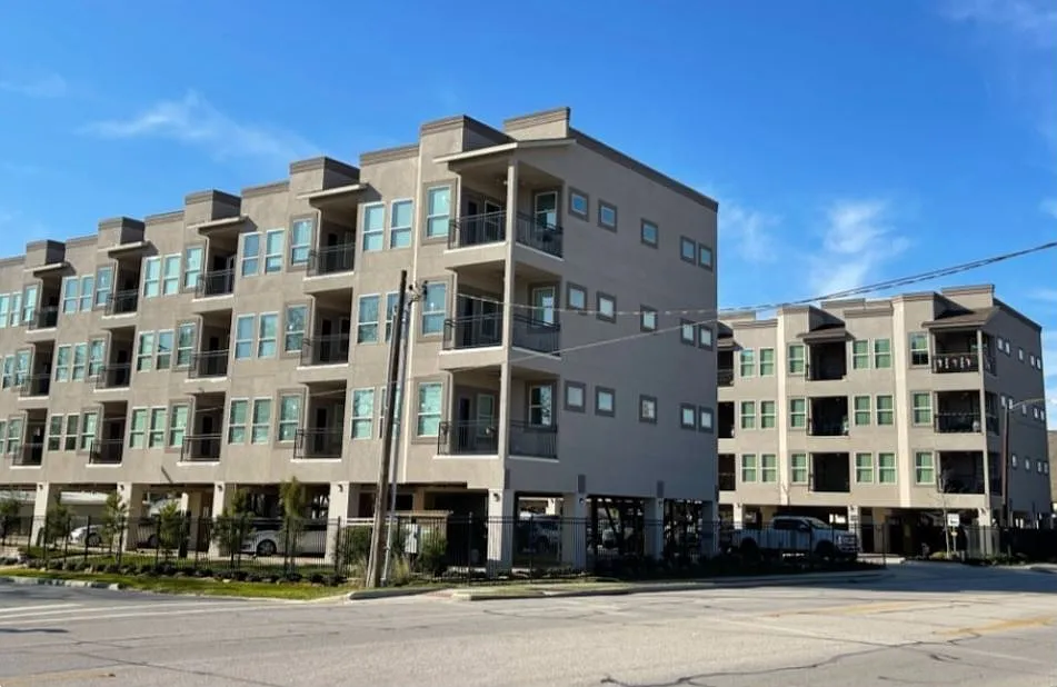 The Lofts of Conroe — Photo 2