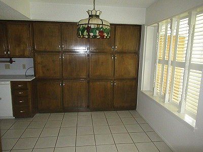 5th image of 3030 Rock Brook Dr