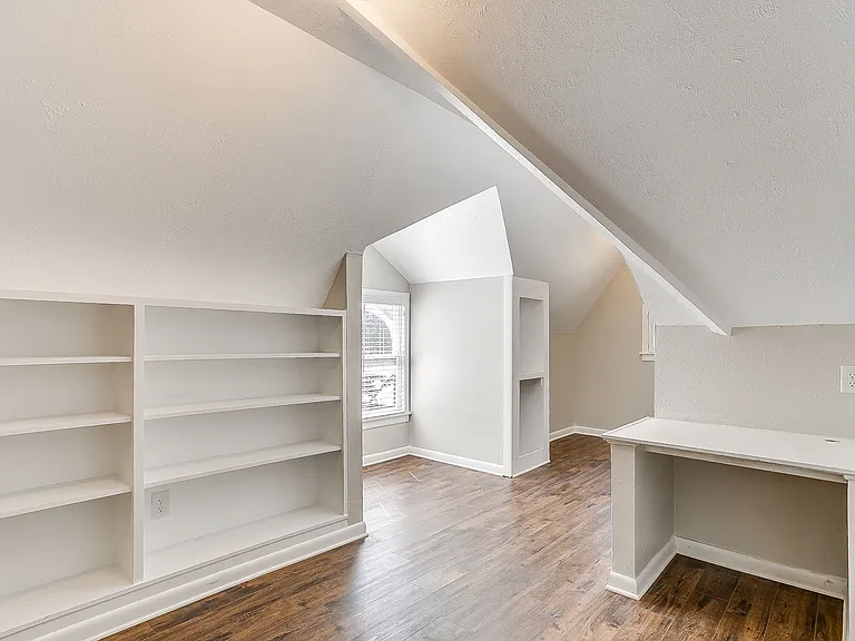 3257 Greene Ave #FULL — Photo 23