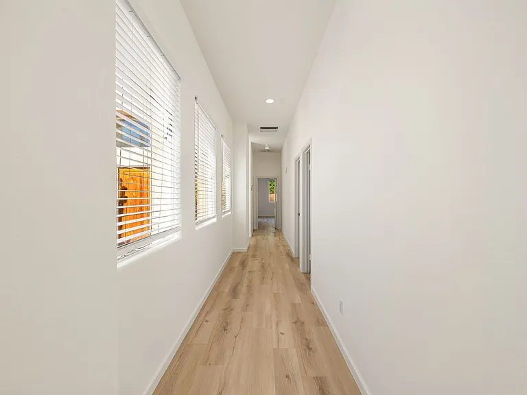 18 Tucson Cir — Photo 25