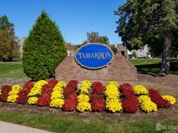 8210 Tamarron Dr, Plainsboro, NJ 08536