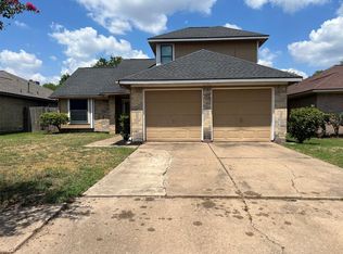 6106 Quiet Village Ct, Houston, TX 77053