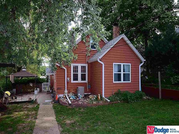 5th image of 4671 Marcy St