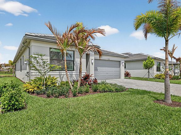 3rd image of 12418 SW Aventura Drive