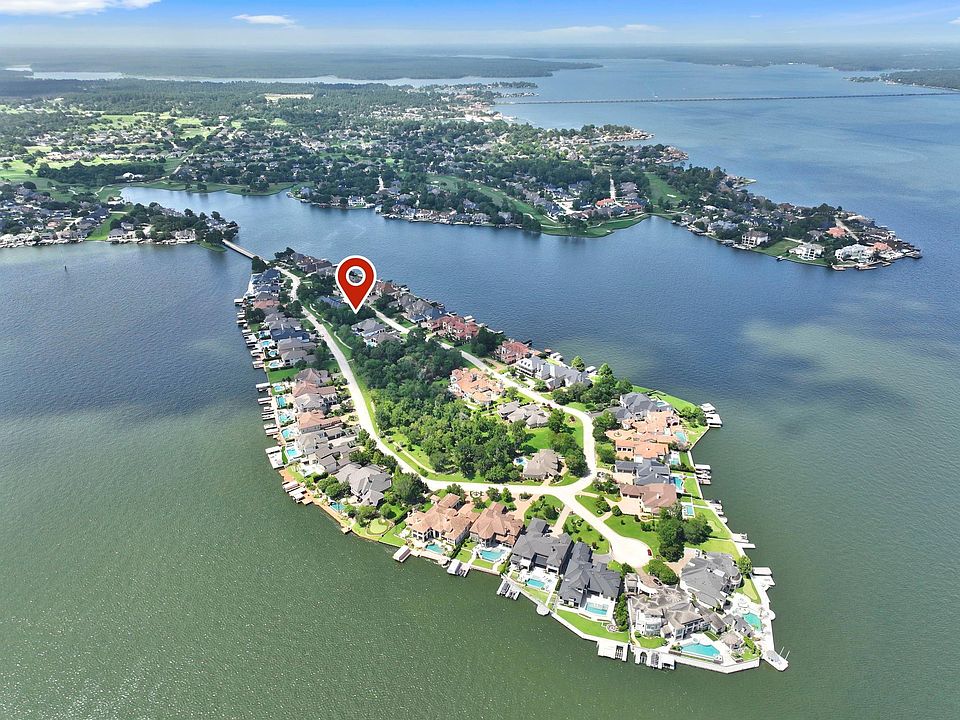 1st image of 38 Benthaven Isle E