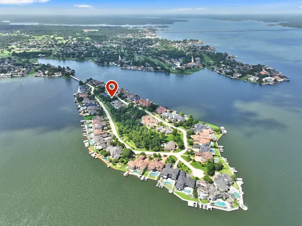 38 Benthaven Isle E, Montgomery, TX 77356