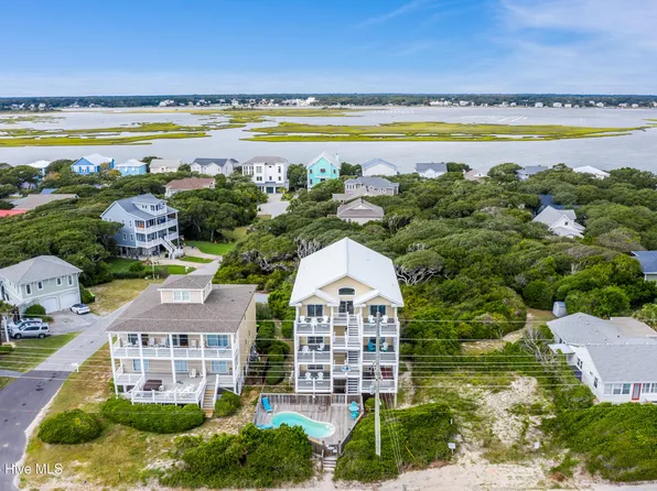 100 Oleander Court, Surf City, NC 28445