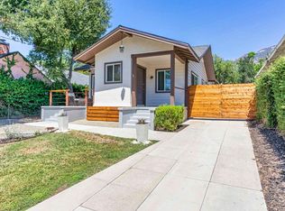 195 E Las Flores Dr, Altadena, CA 91001