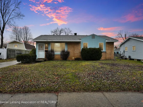 3208 Lucie St, Lansing, MI 48911
