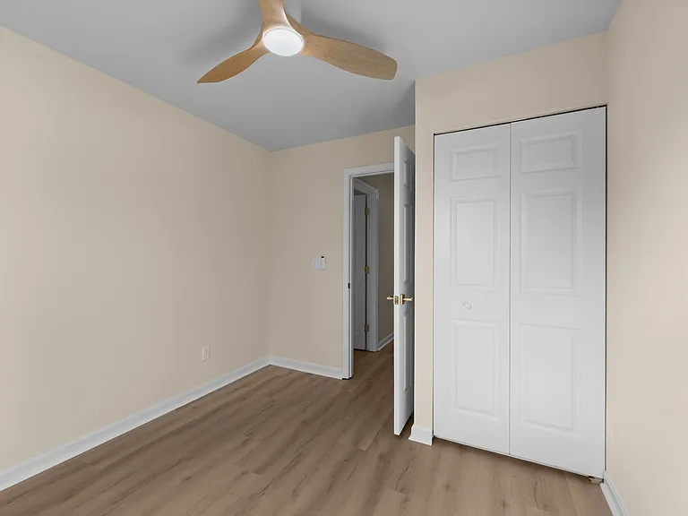 1512 Lincoln Rd — Photo 25