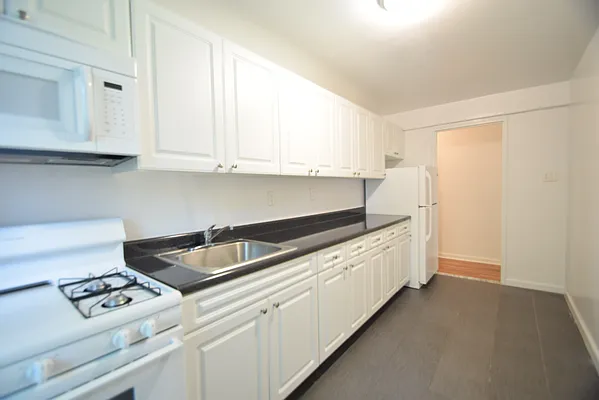 Rented by Goldfarb Properties | media 2