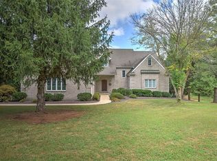 600 Southbrooke Dr, Decatur, IL 62521