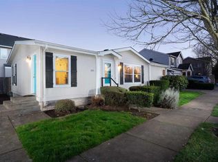 3171 SE Sternwheeler Dr, Corvallis, OR