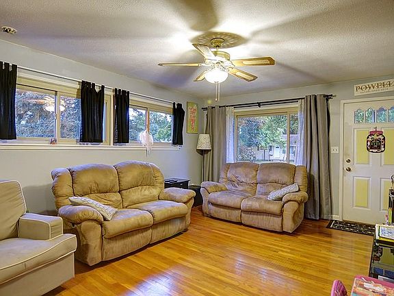 5th image of 3536 Valleywood Dr