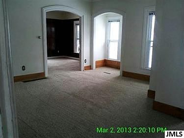 2nd image of 421 Woodstock St