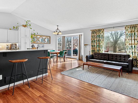 4th image of 1805 Lannon Ct
