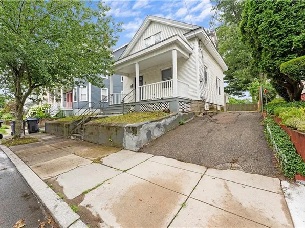 31 Stadden St, Providence, RI 02907