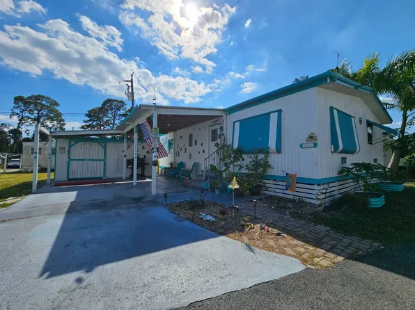 4316 Hitzing Ave, North Fort Myers, FL 33903