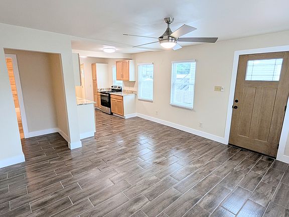 Open Floor Plan!