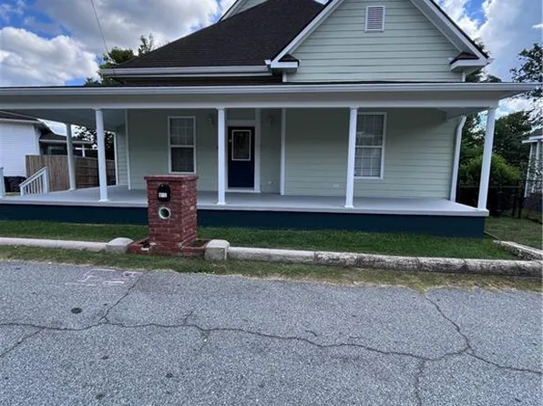 803 19th St, Phenix City, AL 36867